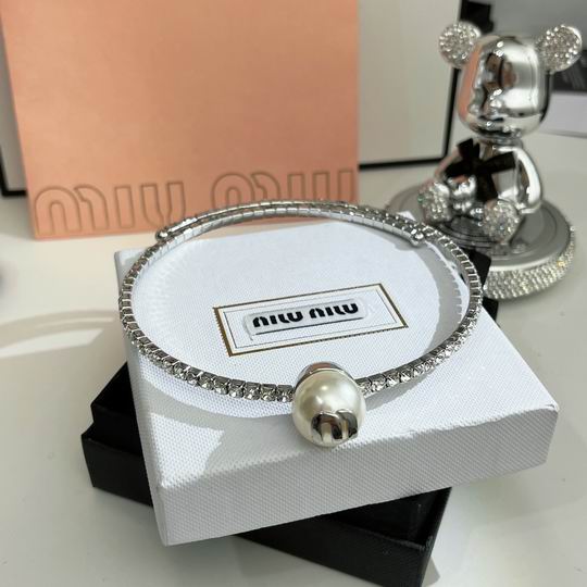 MiuMiu Necklace 06lyh19 (5)
